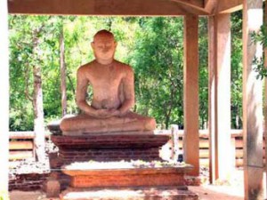 Highlight in Anuradhapura: Samadhi Buddha Statue